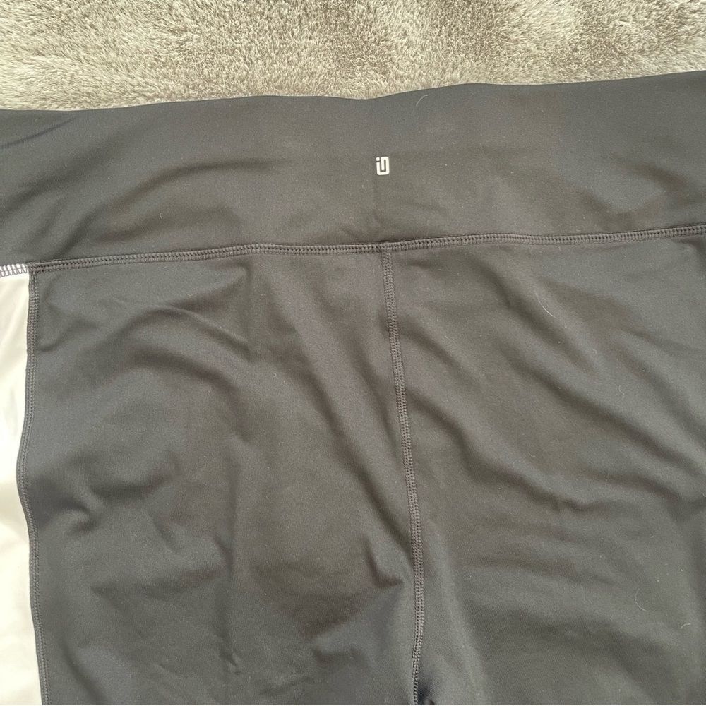 ✨ NWT Ideology Women’s Essentials Colorblocked Cropped Leggings – Size 2X - Picture 9 of 11